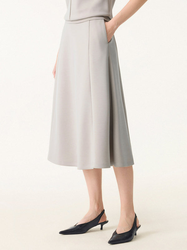 Everyday Mid Rise Flared Midi Skirt with Pockets